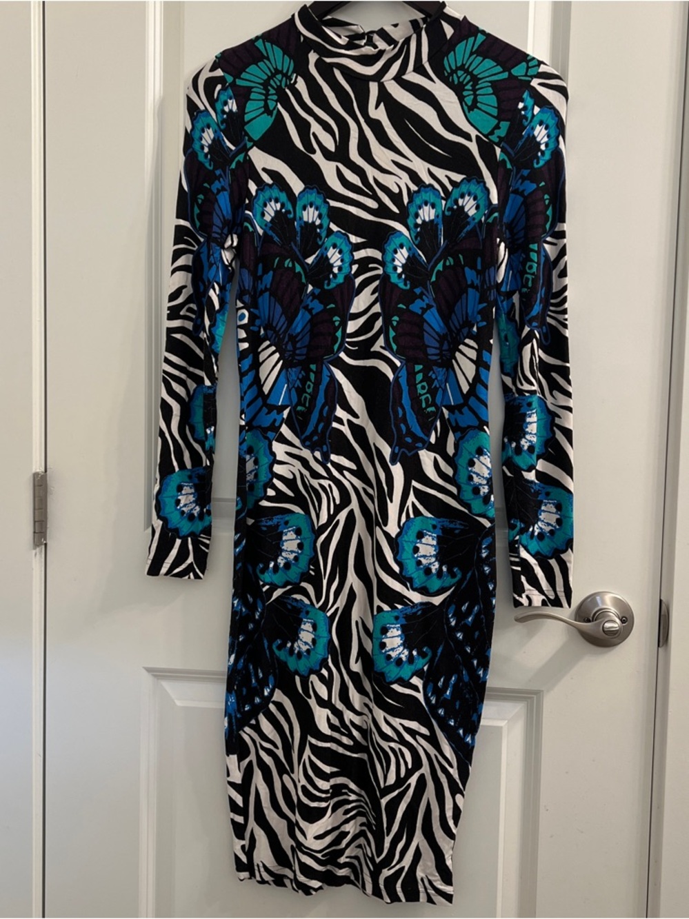 VENUS Black & Blue Floral Zebra Long Sleeve Bodycon Dress